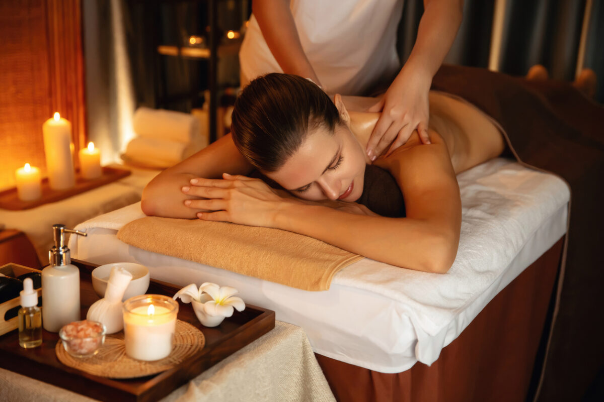 Praticien en massage bien-être : tout savoir pour démarrer une carrière réussie