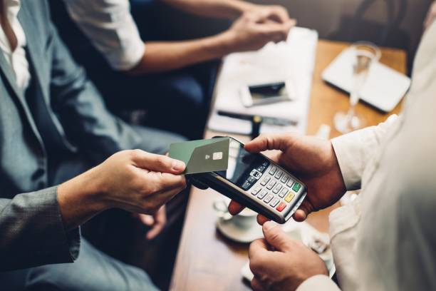 commerce TPE paiement par carte terminal contrat monétique